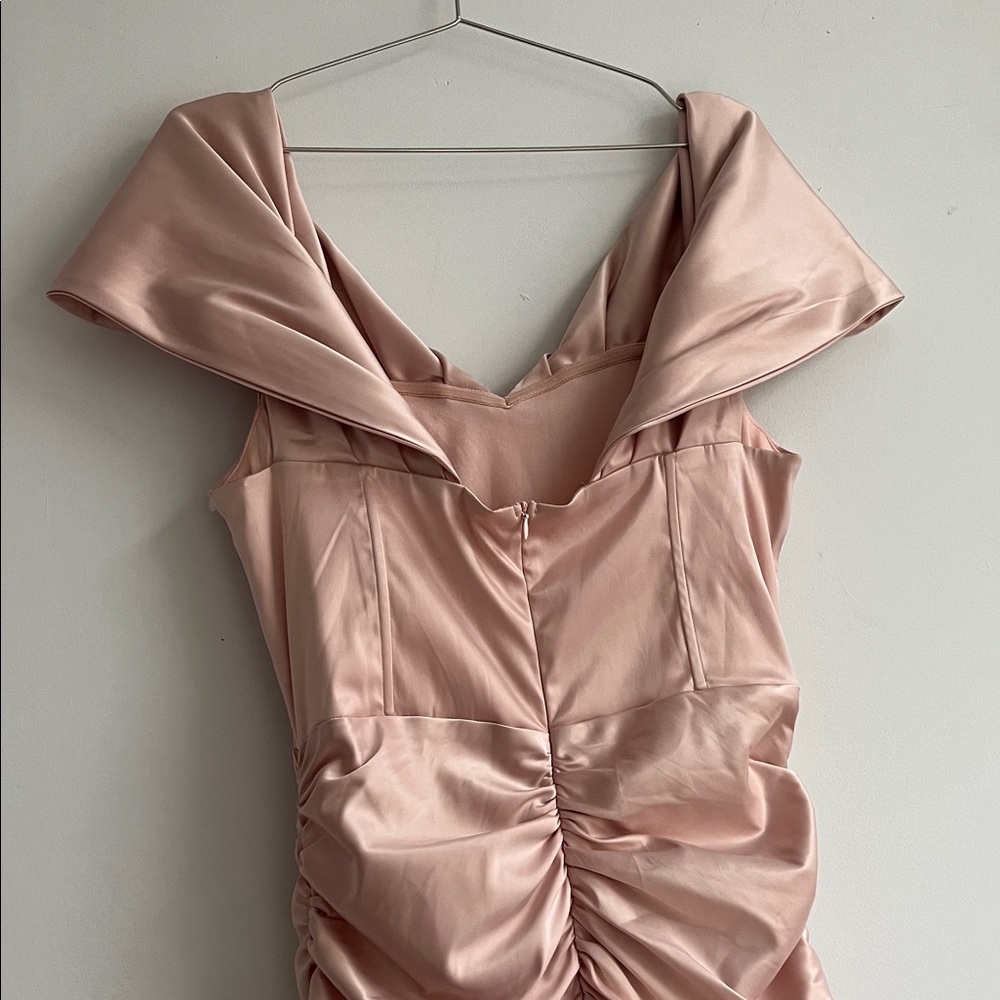 NWT LEAU Blush Elegant Off-Shoulder  “Divine Satin Corset Dress”! - Picture 6 of 11